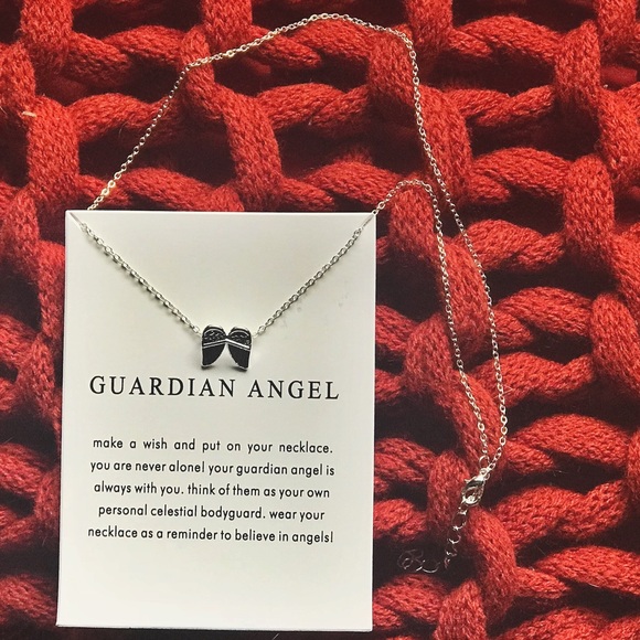 Tayzani Jewelry - Silver Angel Wings Inspirational Pendant Necklace